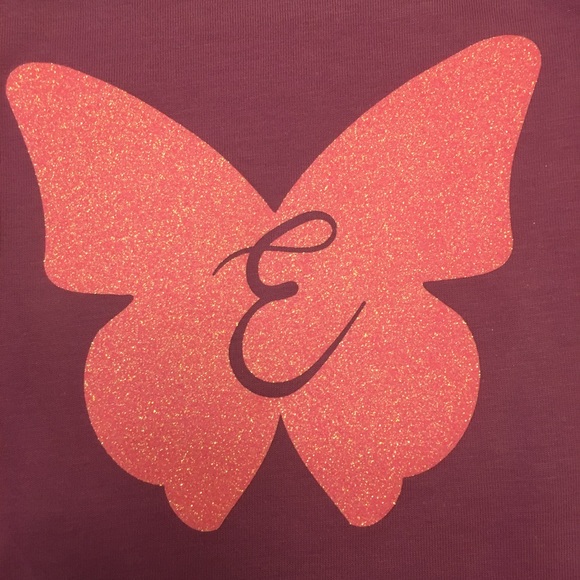 🦋NWOT Monogrammed “E”  Butterfly Long Sleeve Tee - Picture 5 of 8